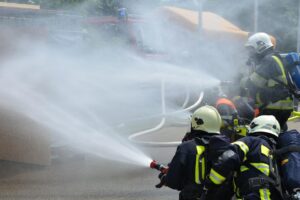 Abwehrender brandschutz